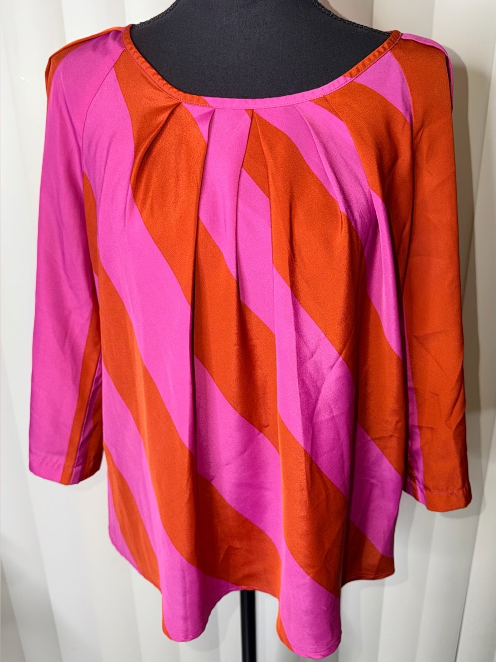 Couleur By Finley Women’s Blouse Pink and Orange Stripe Pleated Boho Size M
